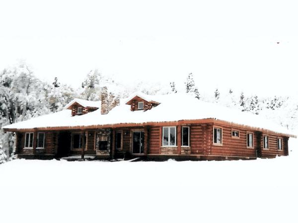 Custom Log Home in Paradise Acres, Colorado Built by Wayne Arnold Excavating, LLC in La Veta and Huerfano County